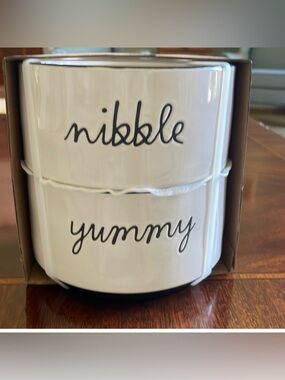 Set up 26 inch stackable Rae Dunn pet bowls